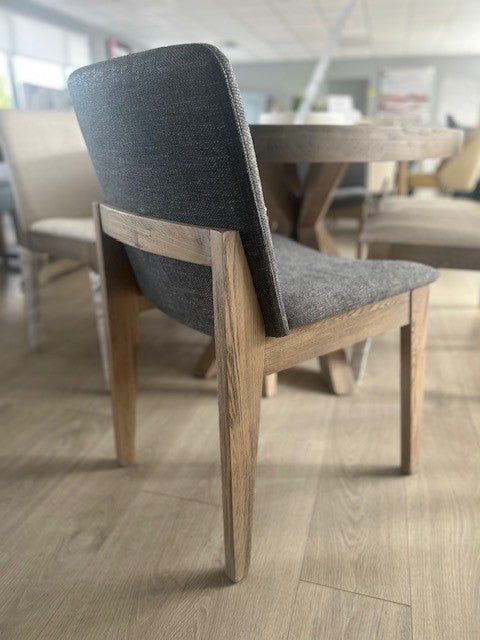 Evie Dining Table