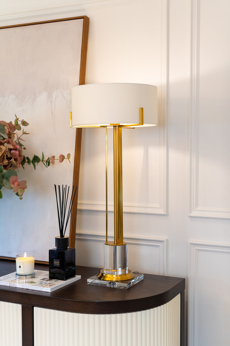 Lola Lamp