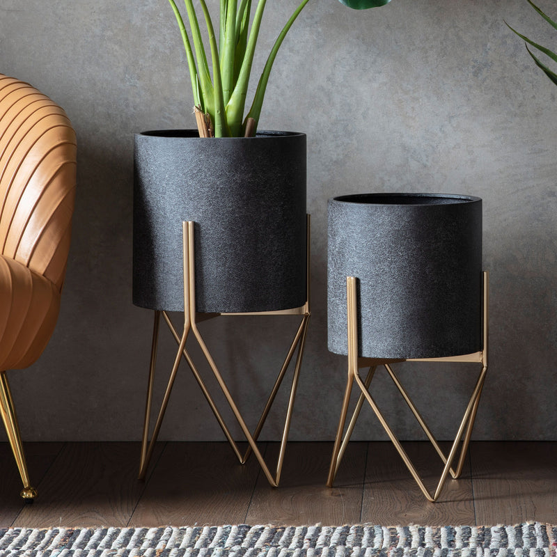 Hoven Metal planter